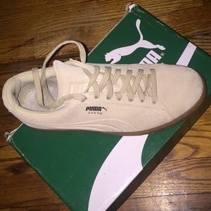 Puma suede emboss sneakers
